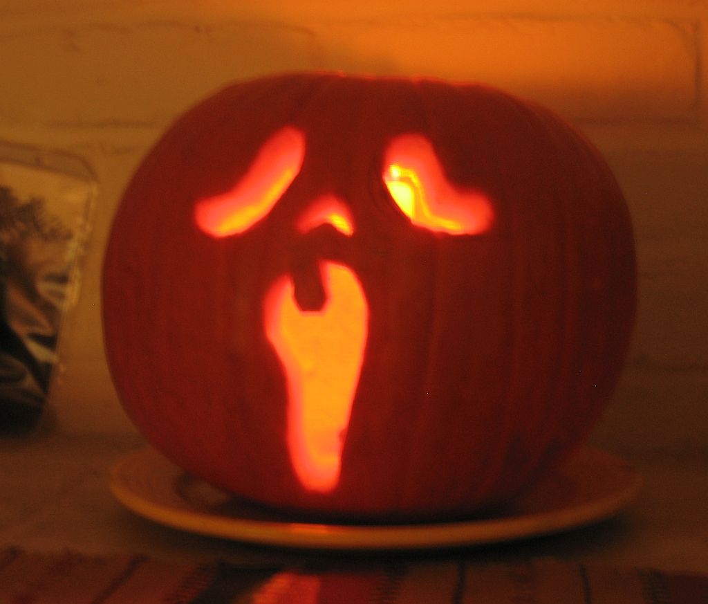 scream-pumpkin.jpg